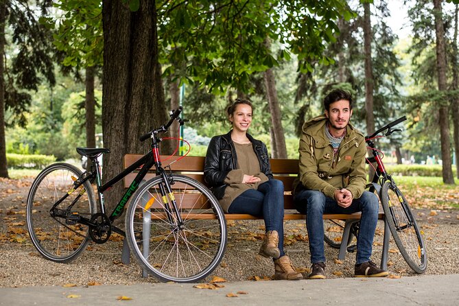 1-Day Bike Rental in Budapest - The Gear List: Lock, Lights, and Helmet Reality in Budapest