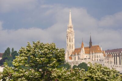 3-Hour Orientation Walking Tour of Buda and Pest - Meeting point: St. Stephen’s Basilica + easy landmark navigation