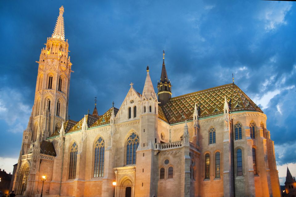 3-Hour Orientation Walking Tour of Buda and Pest - Buda Castle and the Royal Palace area: the best “orientation payoff”