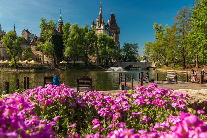 4 hours long private minivan tour in Budapest - Pickup, Meeting Points, and the Easiest Way to Start