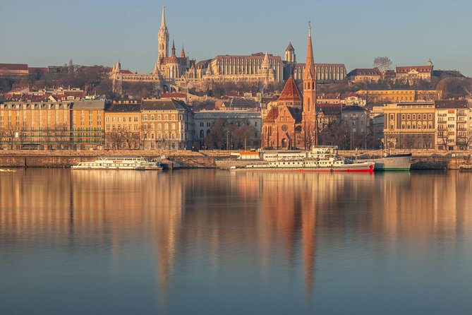 4 hours long private minivan tour in Budapest - Heroes’ Square: 20 Minutes of Monumental Memory