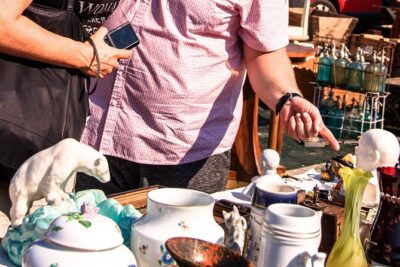 Antiques and Curios - Private Flea Market Treasure Hunt - The Part People Forget: Getting There and Staying Oriented