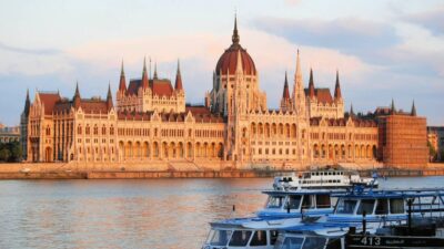 Best of Budapest: Private Walking Tour with a Local - Private and Tailored Means You Set the Pace