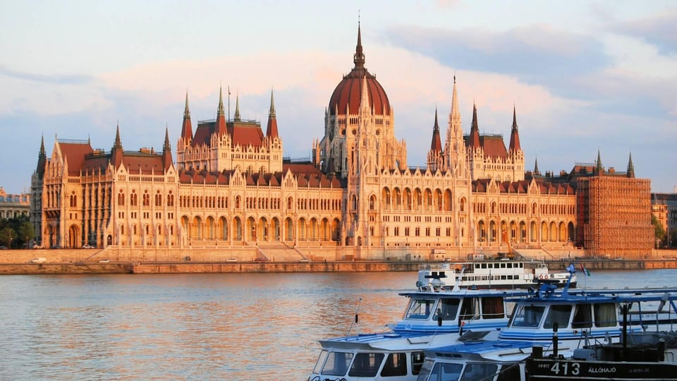 Best of Budapest: Private Walking Tour with a Local - Private and Tailored Means You Set the Pace