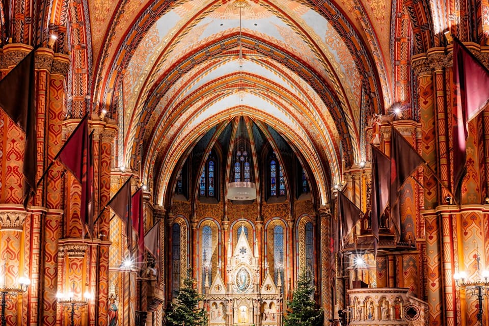 Buda Castle District and Matthias Church Private Tour - Finding the Start: The Statue of Athena Meeting Point