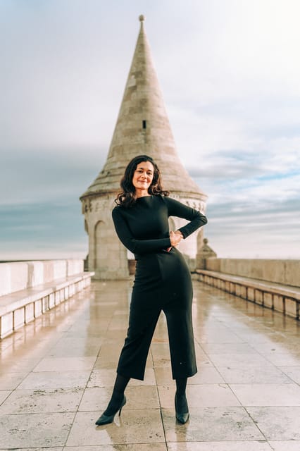 Buda Castle: Private photoshoot with a local guide - Practical expectations during the shoot