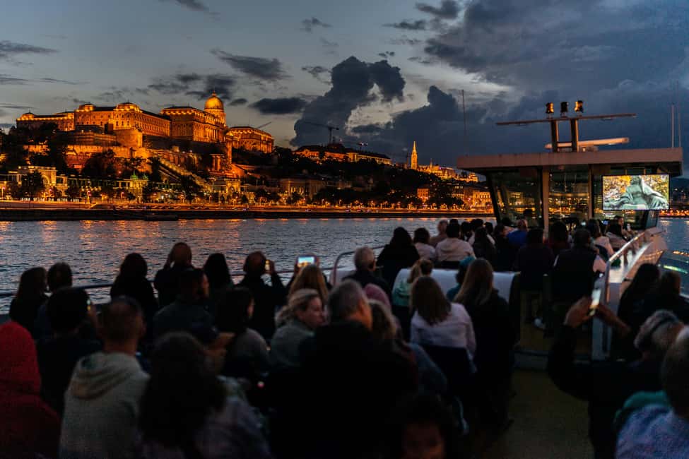 Budapest: 1-Hour Evening Sightseeing Cruise with Drink - Getting to Dock 7 (Legends Can Be Easy If You Know the Target)