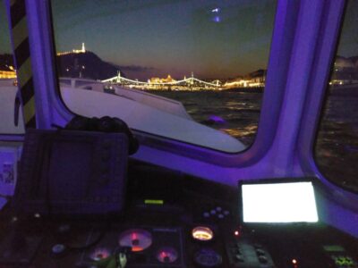 Budapest: 1-Hour Private Boat Cruise - The boat: M/S Klára and what that means for comfort and photos