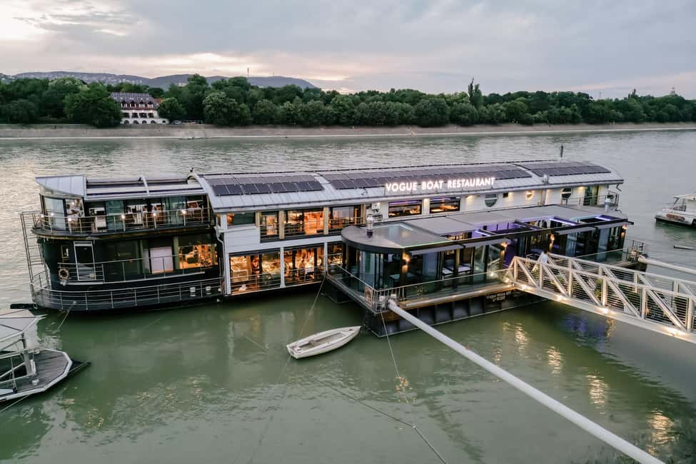 Budapest: 2-Course Dinner for 2 on a Boat Restaurant - Key highlights you should know before you go