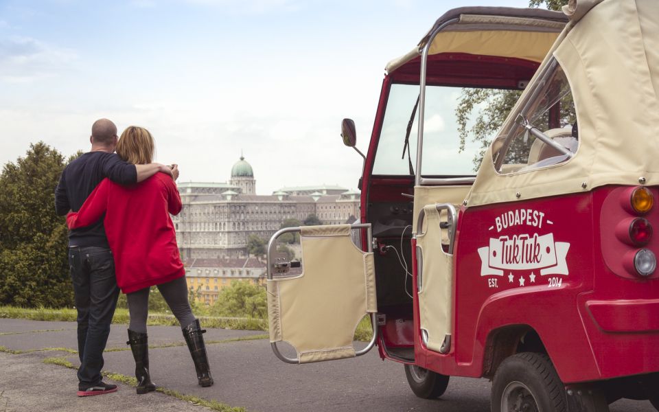 Budapest: 2-Hour Private TukTuk Tour - What a Private TukTuk Adds to Budapest Sightseeing
