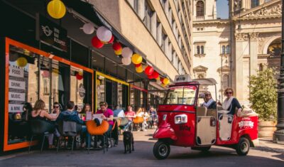 Budapest: 2-Hour Private TukTuk Tour - The 2-Hour Route: From Narrow Streets to Gellért Hill