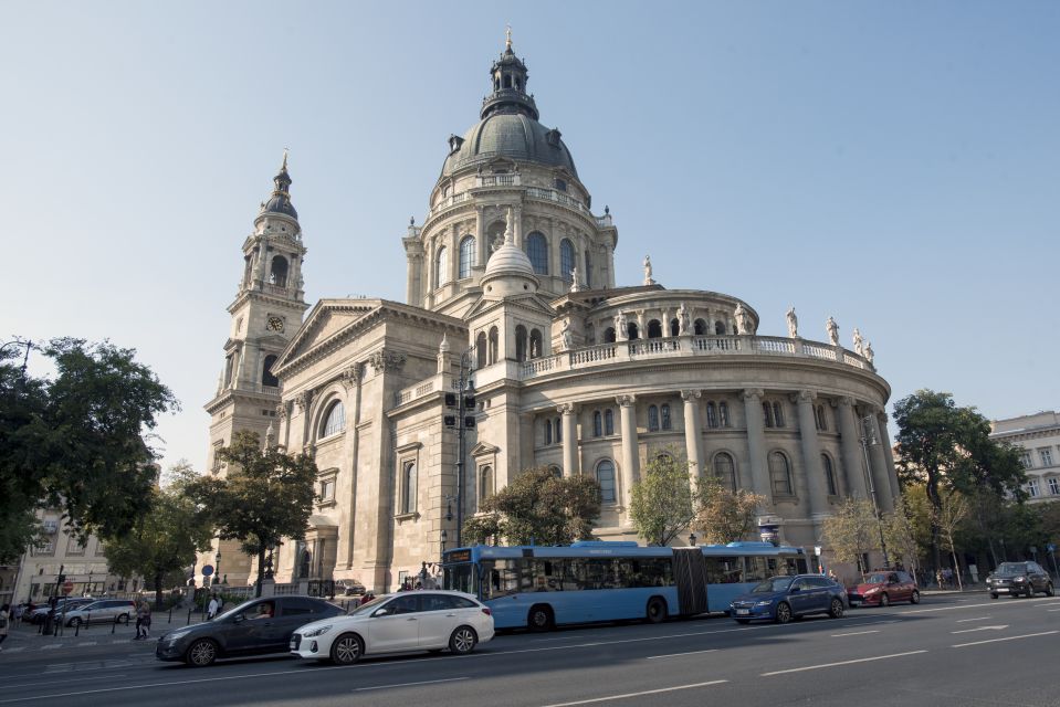 Budapest: 3-Hour Live Guided Sightseeing Tour - Who should book this 3-hour highlights tour