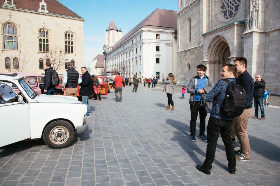 Budapest: 3-Hour Walking Tour About Communism (Small Group) - Where Deák tér and Erzsébet tér put you in the story