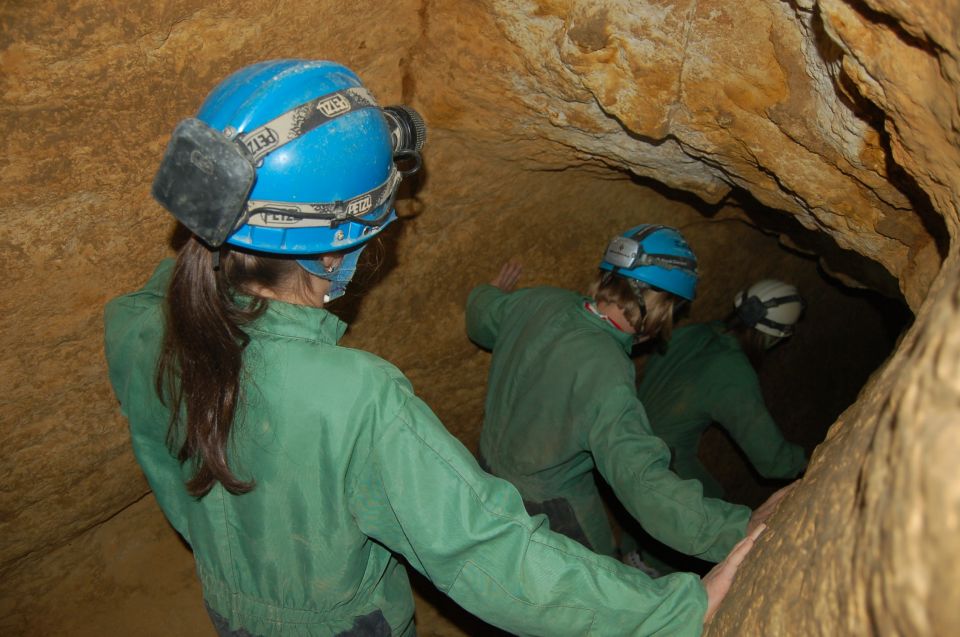 Budapest: Adventure Caving Tour with Guide - Pál-völgyi-Mátyás-hegyi: Budapest’s underground cave system under the city
