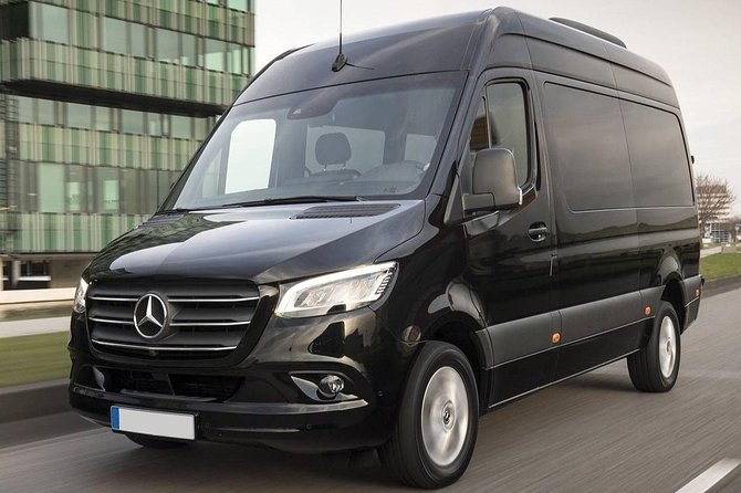Budapest Airport - Budapest City Transfer - The Ride in an A/C, Wi-Fi Vehicle: Comfort that starts on day one