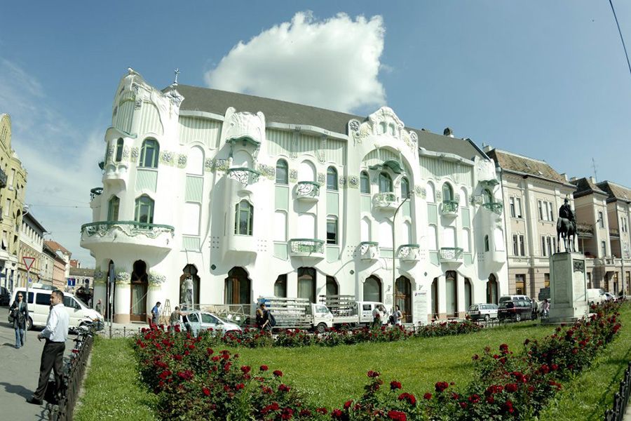 Budapest Art Nouveau Walking Tour - Should you book the Budapest Art Nouveau walking tour?