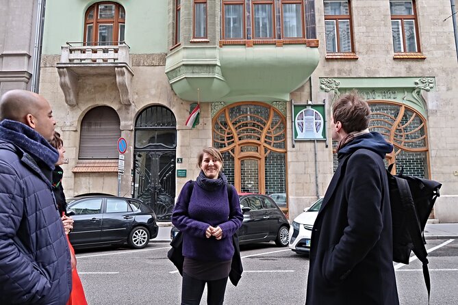 Budapest Art Nouveau Walking Tour - Stop 3: Thonet House, tiles, and the Zsolnay ceramics connection