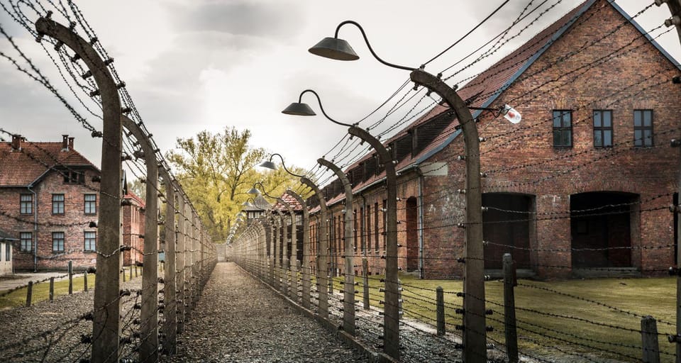 Budapest: Auschwitz Birkenau Private Day Tour - A Private Budapest–Auschwitz Day: Why 16 Hours Can Feel Long