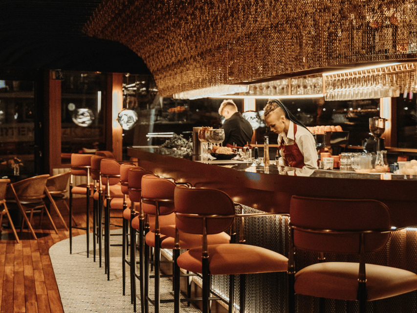 Budapest: BBQ Dinner Cruise w/ Live Music & Unlimited Drinks - FAQ