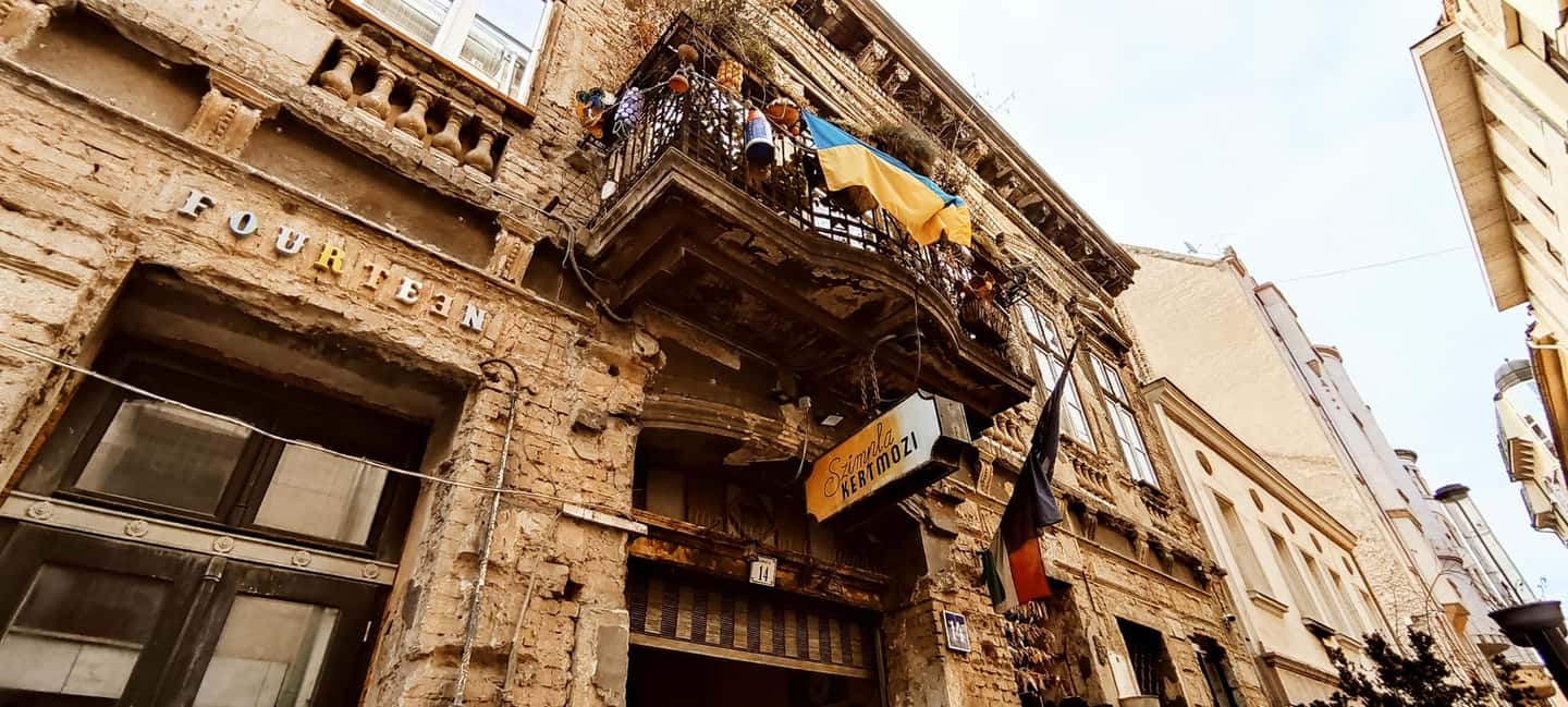 Budapest: Best of Downtown and Jewish Quarter Tour - Price and time value: $23 for a focused orientation route