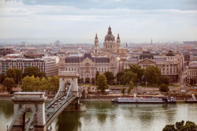 Budapest: Buda Castle Walk with Saint Stephen's Hall - Savoyai Terrace meeting point: start here, not in confusion