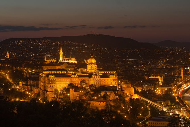 Budapest by night - private driving tour - Why a private Budapest night drive makes sense