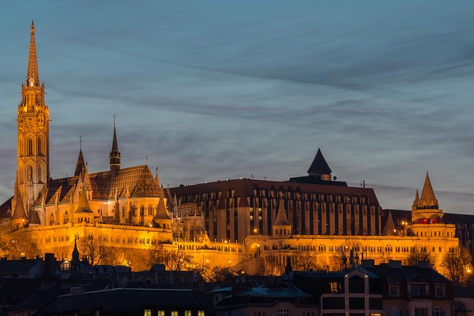 Budapest by night - private driving tour - The “3 hours” plan: what your night schedule really looks like