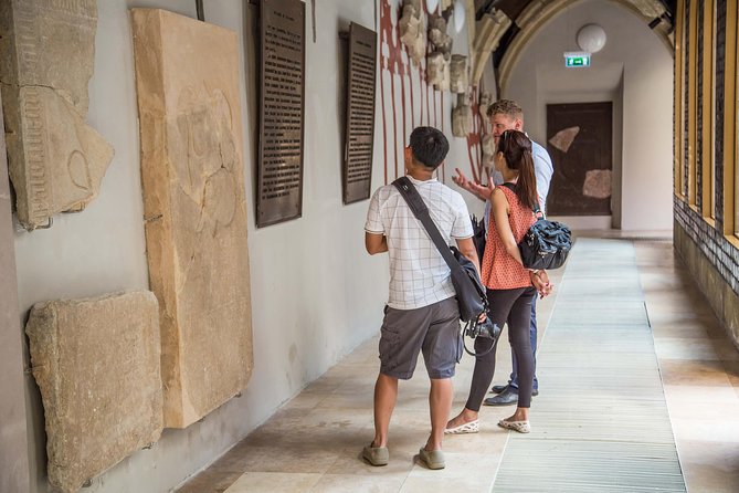 Budapest Castle Walk - Stop 2: St. Matthias Church—Entrance Included, and WWII Is Not Skipped