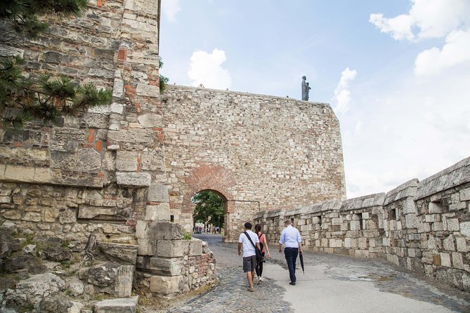 Budapest Castle Walk - Castle Garden and the President’s Address—Living in Old Stones