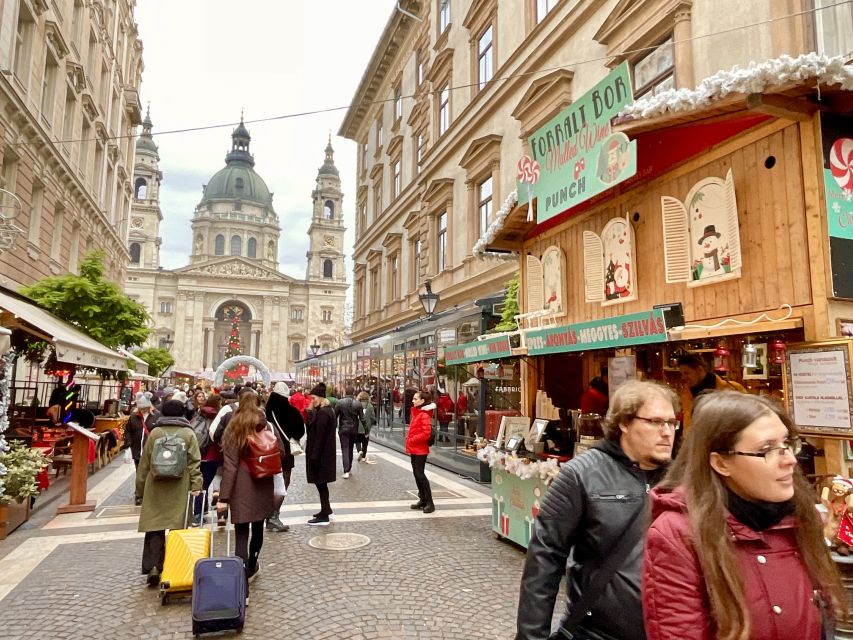 Budapest: Christmas Market Guided Walking Tour with Tastings - The Guide Factor: Clear Explanations, Kind Energy