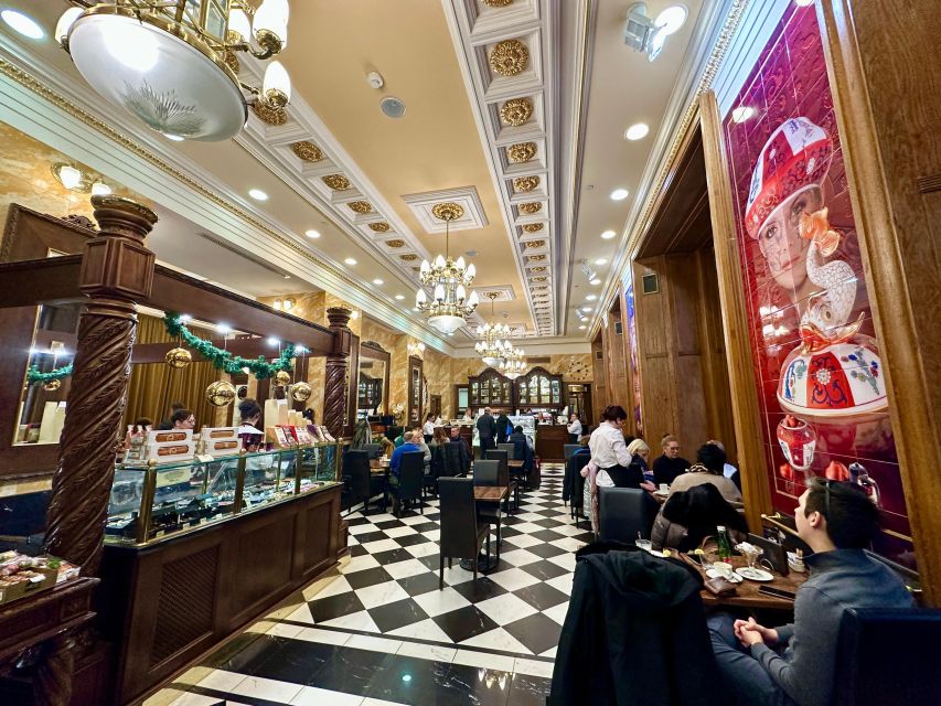 Budapest: Christmas Market Guided Walking Tour with Tastings - Price and Value: Does $106 Make Sense for 2.5 Hours?