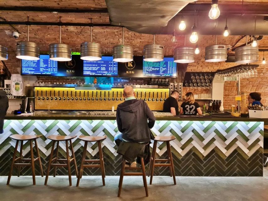 Budapest Craft Beer Tour - Meeting at OTP Bank and planning your timing