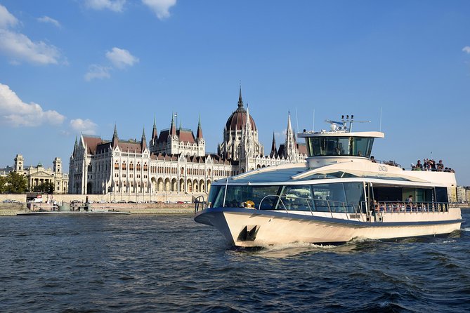 Budapest Danube Cruise with Drink, Audio Guide, Margaret Island - The Danube Route: Buda Castle Views, Bridges, and Parliament from the Water