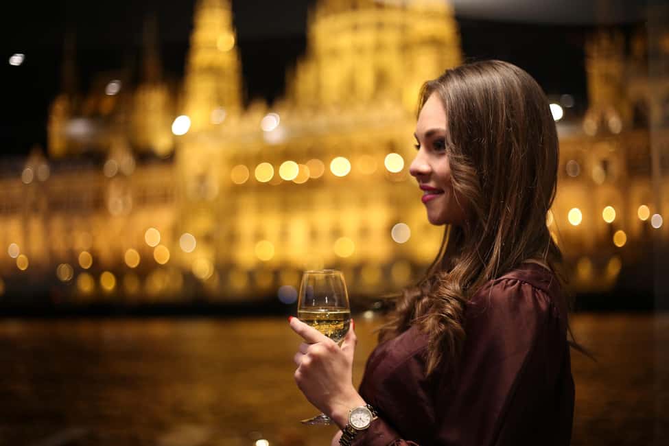 Budapest: Danube Cruise with Folk Dancing and Drinks - Price: is $51 good value?