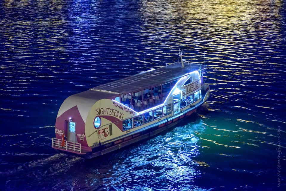 Budapest: Danube River City Lights Express Cruise - Getting your best view: upper deck versus heated indoor space