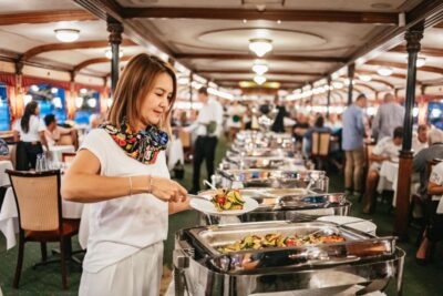 Budapest: Danube River Cruise with Dinner and Prosecco - Food and drink: goulash soup, lángos, and the dinner option