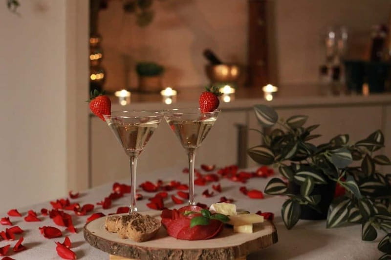 BUDAPEST, Day Spa : Couples Massage with Roses Bubble Bath - Key highlights to know before you go