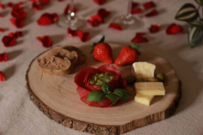 BUDAPEST, Day Spa : Couples Massage with Roses Bubble Bath - The 60-Minute Couples Massage: Timing, Pace, and Expectation