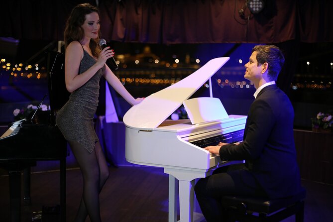 Budapest Drinks and Piano Show Cruise - Balna (the Whale): the modern landing with a different vibe