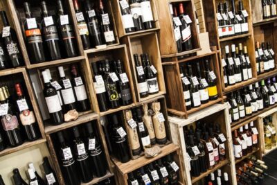 Budapest: Essentials of Hungarian Wine Tasting Class - Where to go: the tasting room near the National Museum