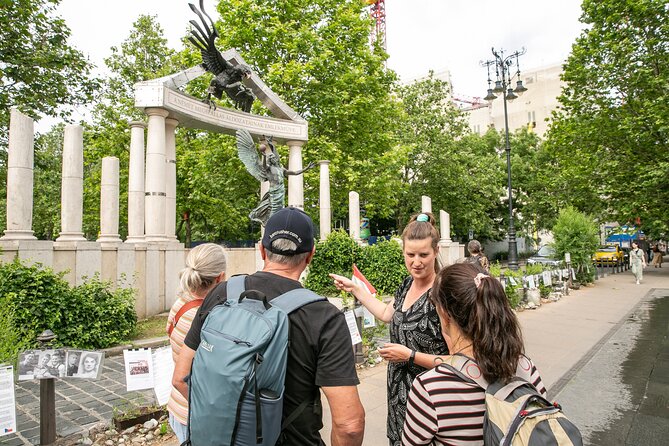 Budapest Essentials Private Tour Highlights and Hidden Gems - Szechenyi Lanchid: the bridge story in 15 minutes