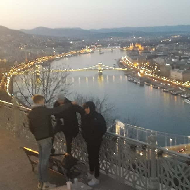 Budapest: Evening Castle Hill Tour with Fishermen's Bastion - Buda Castle area at night: guided walking plus Ottoman-era context