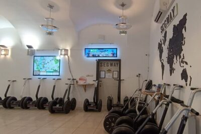 Budapest Grand Full City Segway Tours ( Buda + Pest ) - Training, Helmets, and the Safety Reality Check
