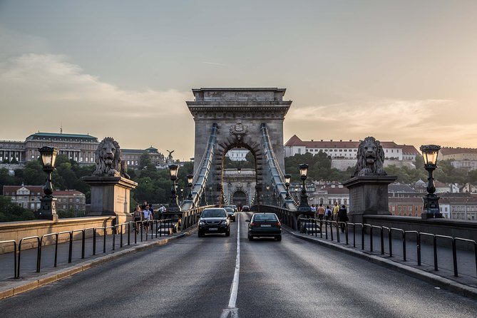 Budapest Grand Walk - Where it starts: Tasting Table Budapest and that first sip