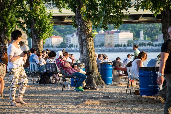 Budapest Grand Walk - Pest’s Palace district: National Radio, the National Museum, and Andrássy Avenue