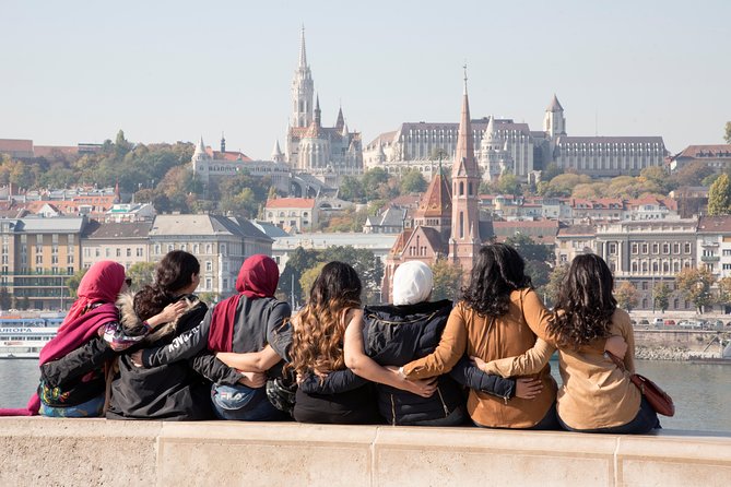 Budapest Guided City Tour and Danube Cruise Audio Guide - Kossuth Lajos Square and ending at Parliament Square