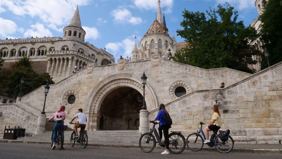 Budapest: Guided E-Bike Sightseeing Tour - Two wheels over Pest and Buda: the big-picture payoff