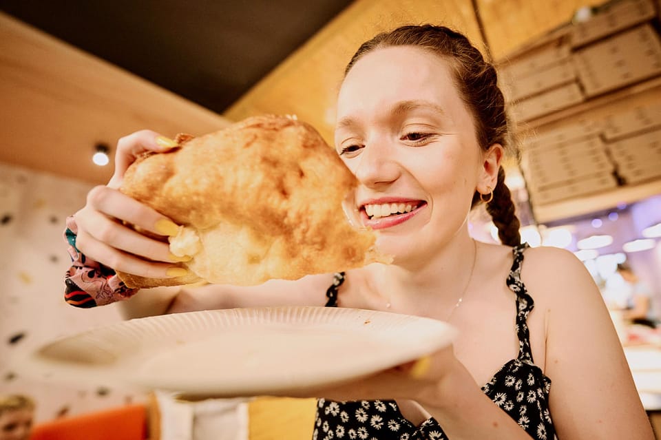 Budapest: Guided Food Tour with Wine, Beer, and Shots - Starting at Kazinczy Street Synagogue: why this tour begins with food roots