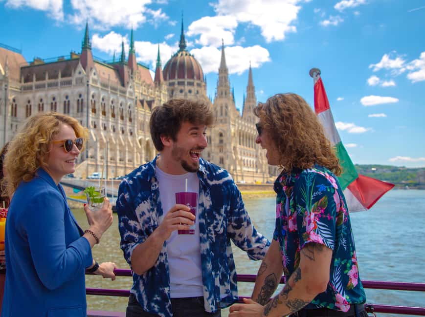 Budapest: Happy Hour Sightseeing Cruise - Key Points to Know Before You Board