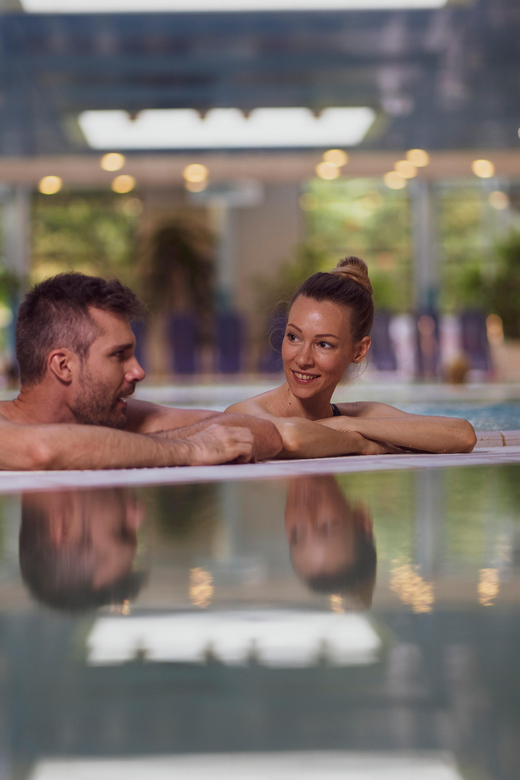 Budapest: Helia Day Spa entry ticket - Hot water pools, Finnish sauna, and steam cabin: your recovery circuit